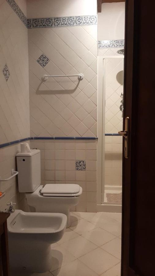 Triple Room Bathroom